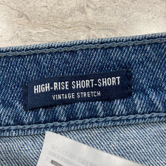 Hollister Women's High-Rise Denim Shorts Sz 1 Blue Floral Embroidered Distressed - Picture 7 of 12